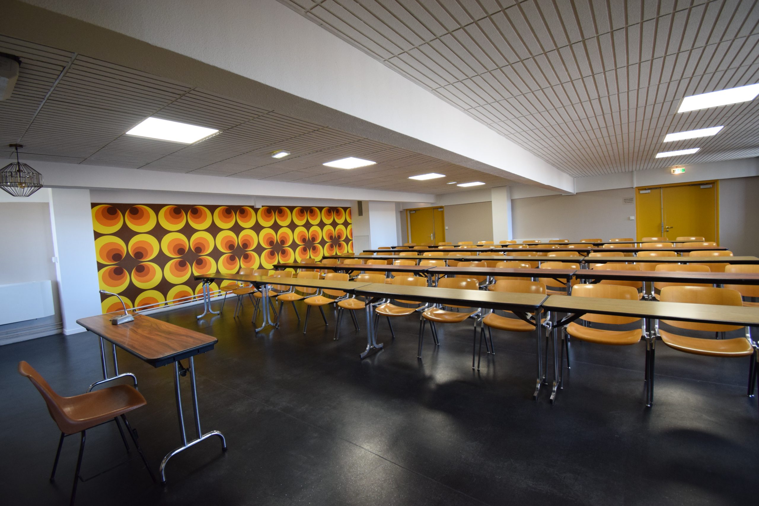 Sala vintage - Palais des Congrès de Perpiñán